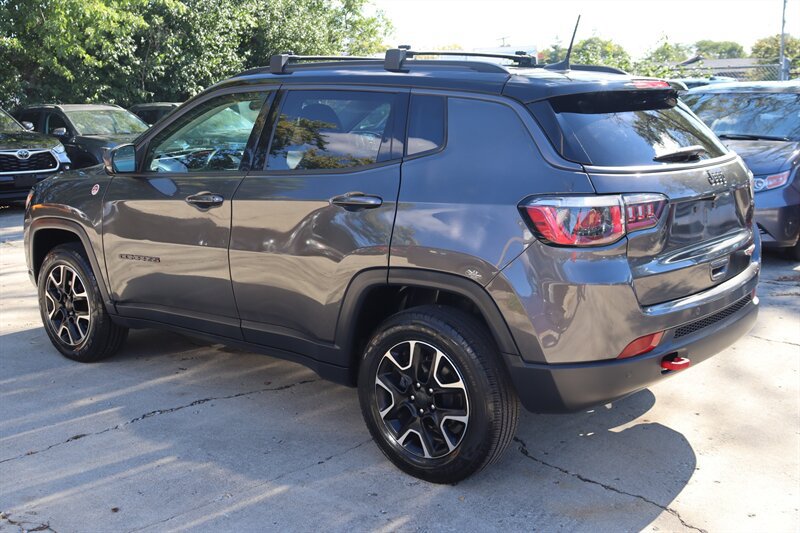 Used 2019 Jeep Compass Trailhawk w/ Leather Interior Group AWD/4WD image 5