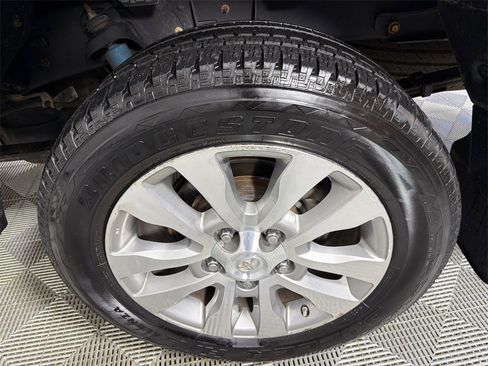 Used 2012 Toyota Tundra Limited image 20