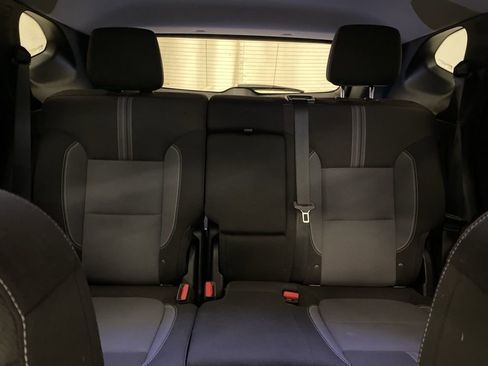 Used 2025 Chevrolet Blazer LT image 18