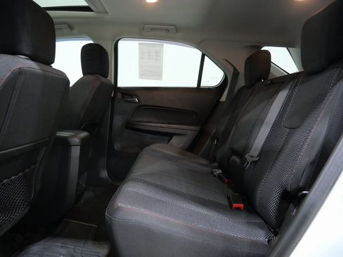 Used 2017 Chevrolet Equinox LT w/ Convenience Package image 23