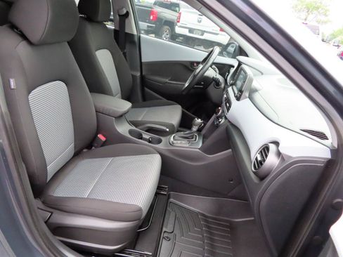 Used 2019 Hyundai Kona SEL w/ SEL Tech Package 02 FWD image 44
