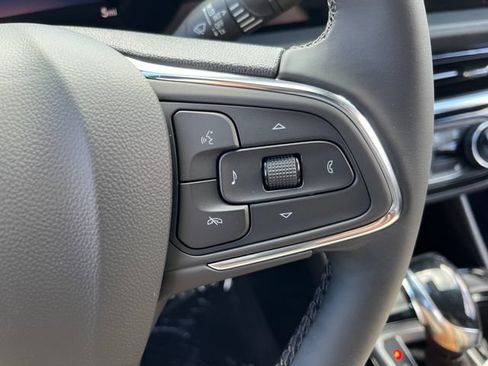 New 2026 Buick Envista Sport Touring w/ Convenience I Package FWD image 19