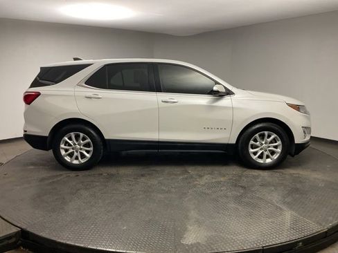 Used 2019 Chevrolet Equinox LT image 9