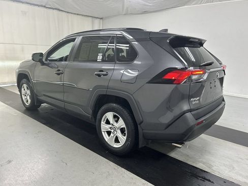 Used 2019 Toyota RAV4 XLE AWD/4WD image 7