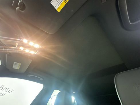 Certified 2025 Mercedes-Benz GLE 53 AMG 4MATIC image 34