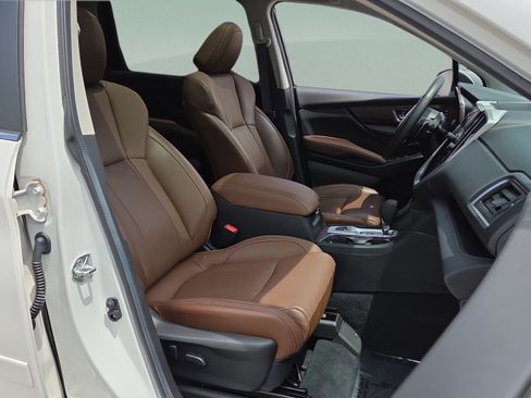 Used 2023 Subaru Ascent Touring AWD/4WD image 17