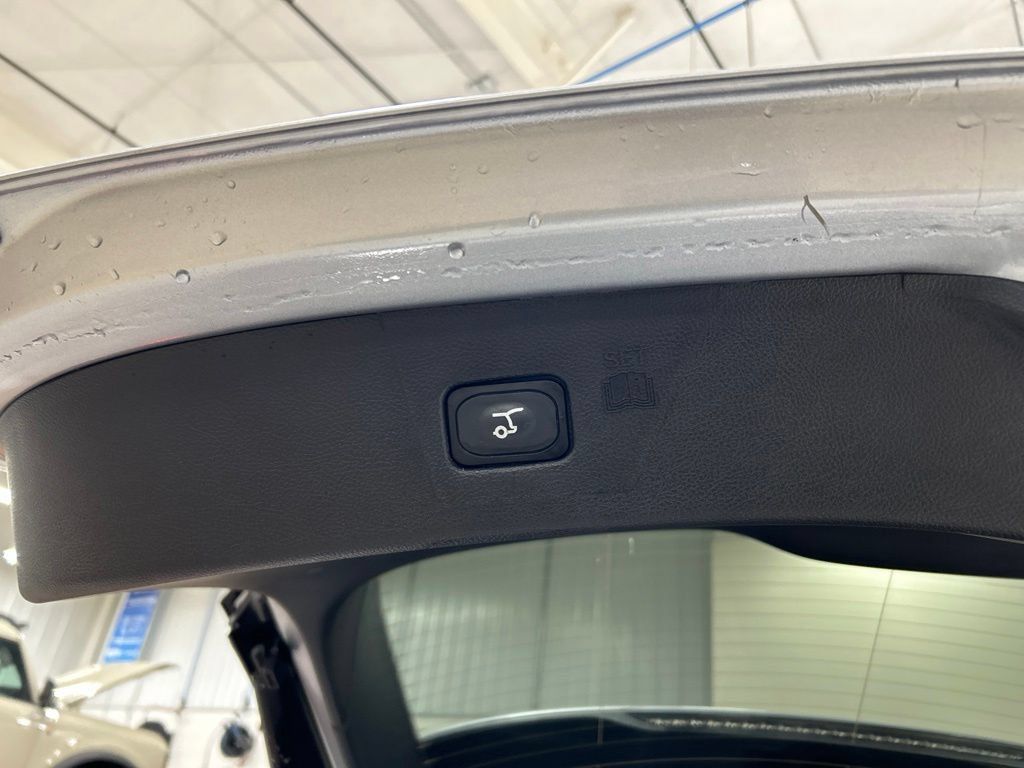 Used 2024 Ford Edge Titanium AWD/4WD image 30