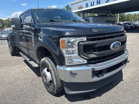 Used 2022 Ford F350 XL w/ Power Equipment Group AWD/4WD image 4