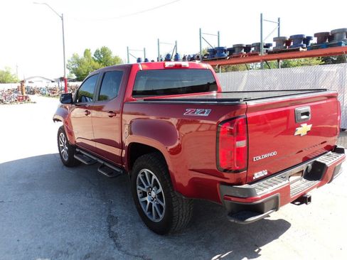 Used 2015 Chevrolet Colorado Z71 w/ LPO, Gearon Divider Package image 3