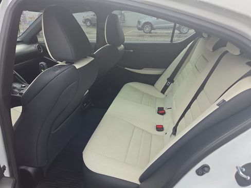 Used 2022 Lexus IS 350 F Sport w/ Navigation Package RWD image 15
