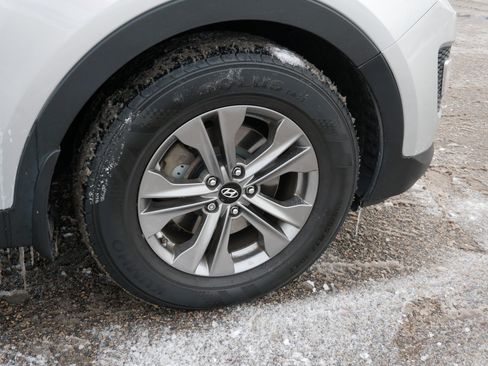 Used 2015 Hyundai Santa Fe Sport w/ Option Group 04 image 15