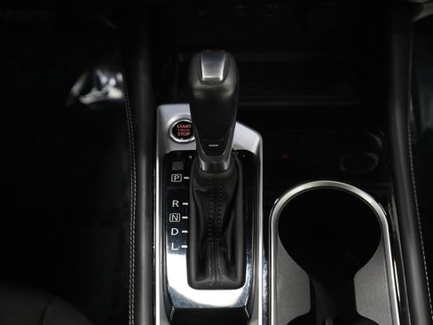 Used 2023 Nissan Altima 2.5 SV w/ SV Premium Package image 15