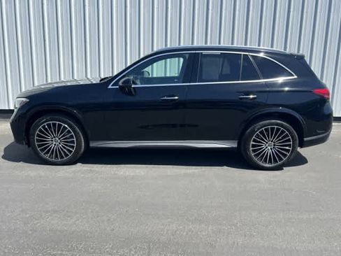 Used 2026 Mercedes-Benz GLC 300 image 3