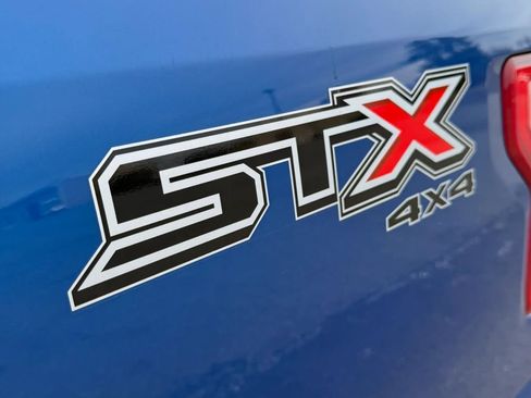 Used 2017 Ford F150 XL w/ Equipment Group 101A Mid image 10