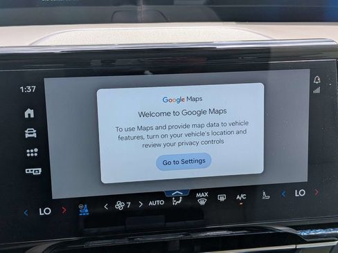 Certified 2024 Lincoln Nautilus Premier AWD/4WD image 23