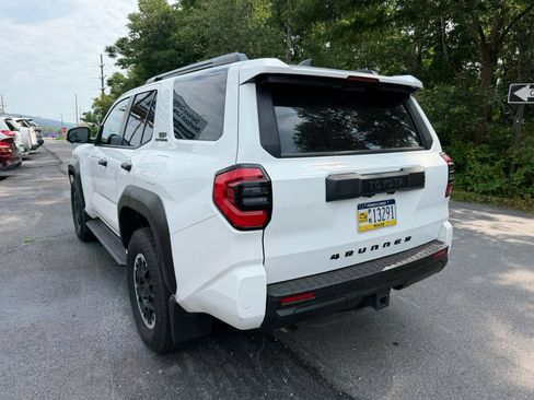 Used 2025 Toyota 4Runner TRD Off-Road Premium w/ Tow Technology Package AWD/4WD image 7