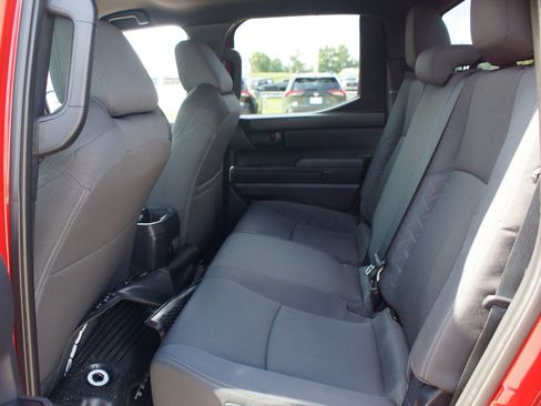 Used 2024 Toyota Tacoma SR AWD/4WD image 13