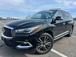 Used 2017 INFINITI QX60 Luxe w/ Deluxe Technology Package video 1