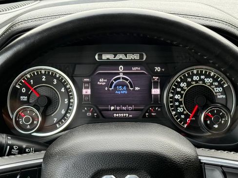 Used 2024 RAM 1500 Laramie AWD/4WD image 31