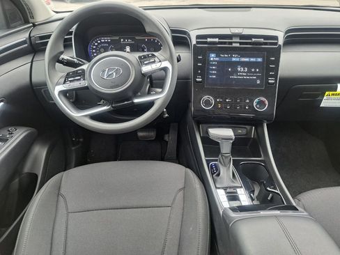 Used 2024 Hyundai Tucson SE image 20