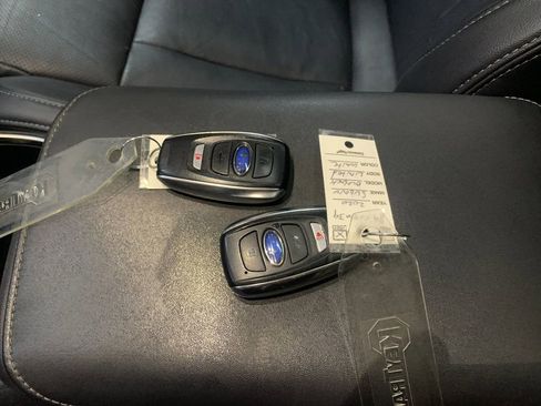 Used 2020 Subaru Outback Limited w/ Popular Package #2 AWD/4WD image 9