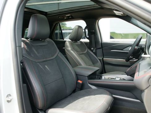 New 2026 Ford Explorer ST AWD/4WD image 44