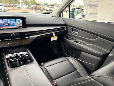 New 2026 Nissan Murano SV image 18