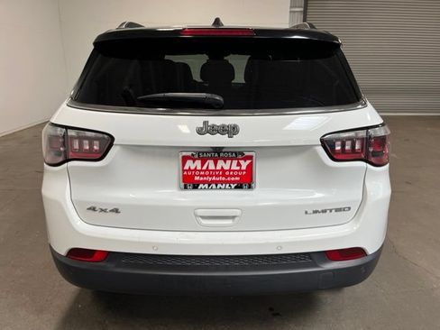 Used 2024 Jeep Compass Limited AWD/4WD image 4