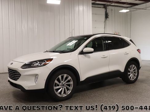 Used 2021 Ford Escape Titanium w/ Titanium Elite Package AWD/4WD image 1