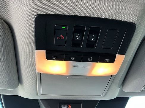 Certified 2025 Nissan Pathfinder Platinum w/ Cargo Package FWD image 22