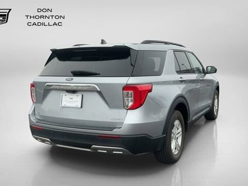 Used 2023 Ford Explorer XLT w/ Equipment Group 202A AWD/4WD image 5