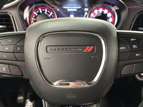 Used 2019 Dodge Challenger SXT RWD image 15
