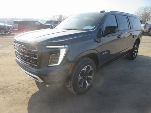 New 2026 GMC Yukon XL AT4 Ultimate image 9