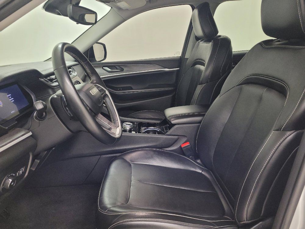 Used 2022 Jeep Grand Cherokee L Limited RWD image 17