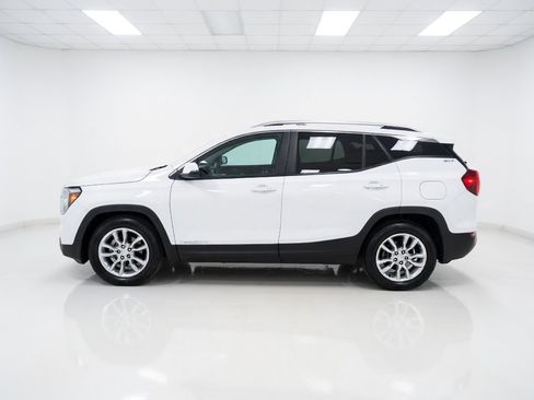 Used 2022 GMC Terrain SLT FWD image 22
