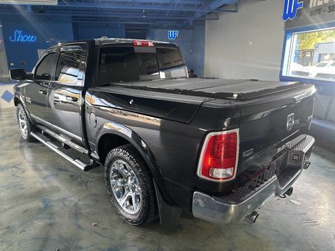 Used 2017 RAM 1500 Laramie image 12