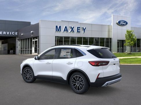 New 2026 Ford Escape SE FWD image 4