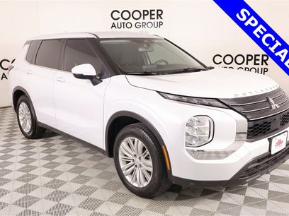 Used 2023 Mitsubishi Outlander ES