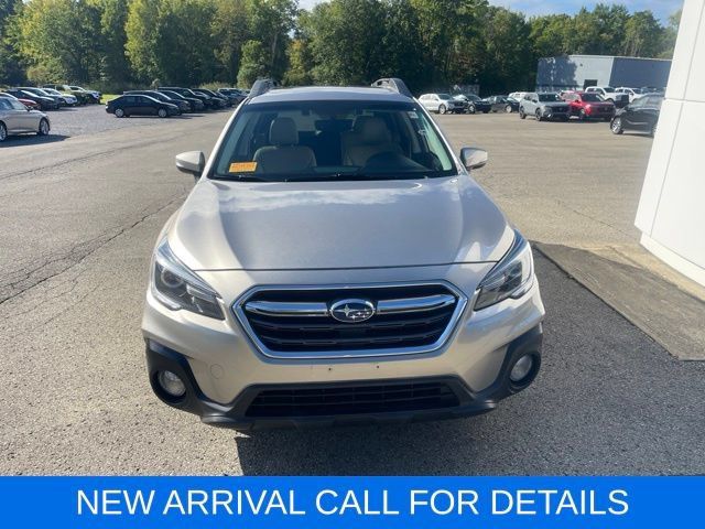Used 2019 Subaru Outback 3.6R Limited AWD/4WD image 3