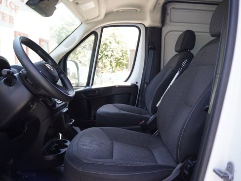 Used 2023 RAM ProMaster 2500 FWD image 16