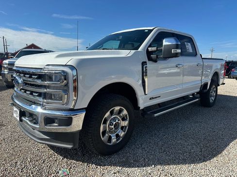 Used 2024 Ford F250 Lariat w/ Chrome Package AWD/4WD image 5