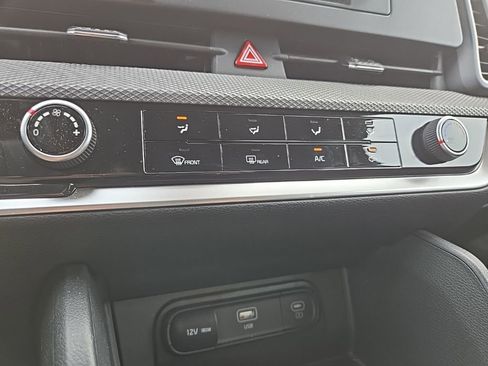 Certified 2025 Kia Sportage LX AWD/4WD image 21
