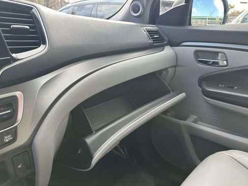 Certified 2021 Honda Pilot Special Edition image 19