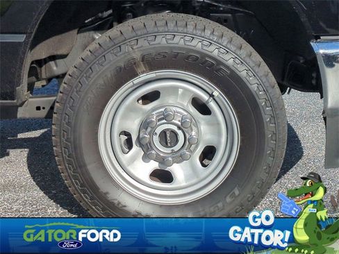 Used 2025 Ford F350 XL w/ FX4 Off-Road Package image 10