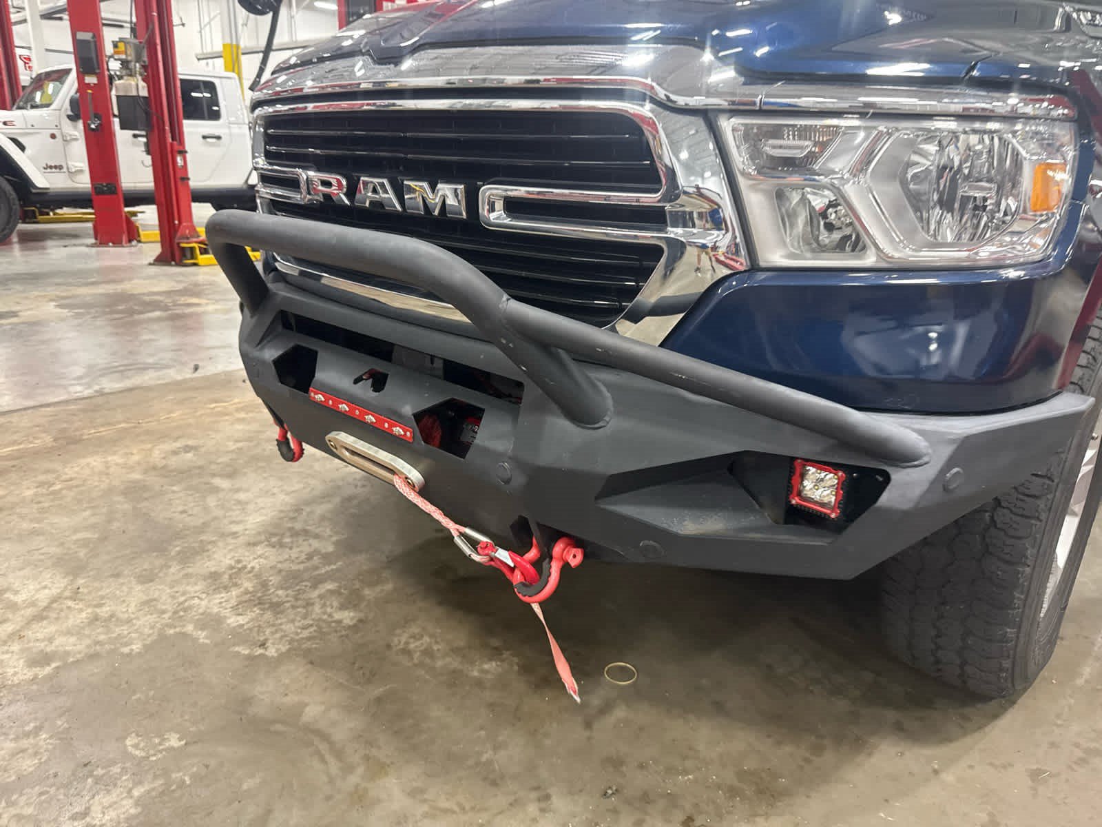 Used 2020 RAM 1500 Big Horn AWD/4WD image 2