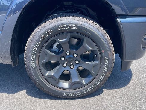 New 2026 RAM 1500 Big Horn w/ Night Edition AWD/4WD image 9