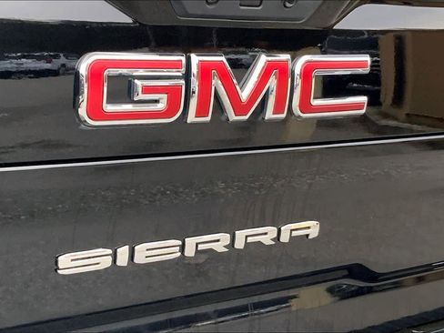 Used 2023 GMC Sierra 2500 AT4 w/ AT4 Preferred Package image 29