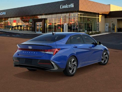 New 2026 Hyundai Elantra SEL Sport Premium image 4
