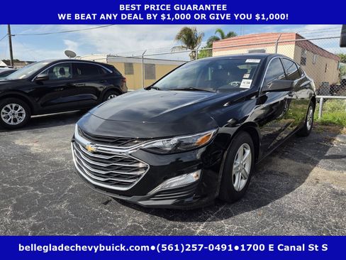 Used 2022 Chevrolet Malibu LS image 1