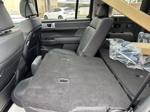 New 2026 Hyundai Santa Fe Limited AWD/4WD image 21